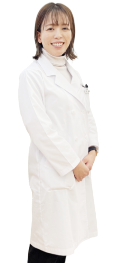 イズミの薬局で働く笑顔のスタッフ